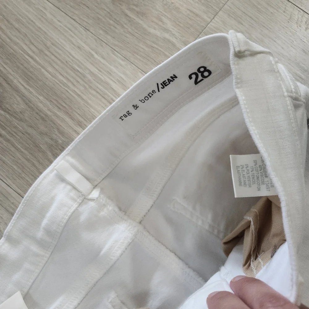 Rag & Bone Women's W/ HLS Capri White Jeans (28) NWT - Picture 6 of 8